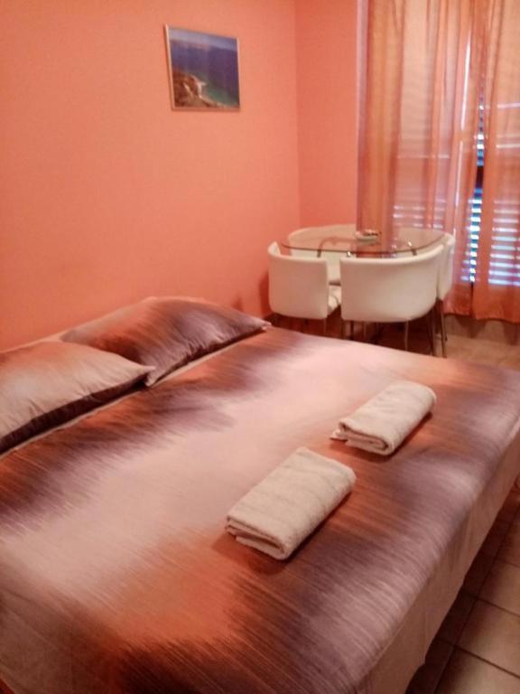Studio Apartment Jadranko Duga Uvala Krnica Buitenkant foto